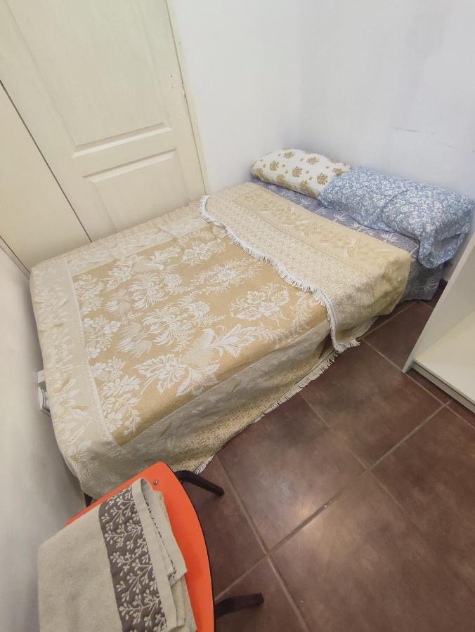 Nice Flat Within Walking Range To The Beach Apartment