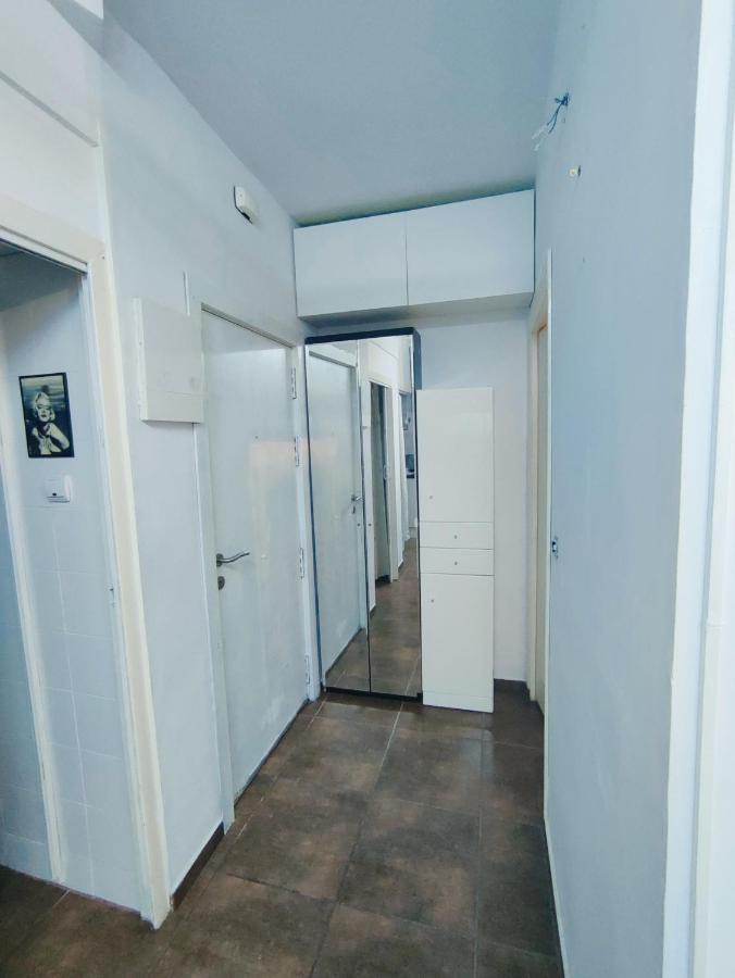 Leilighet Nice Flat Within Walking Range To The Beach